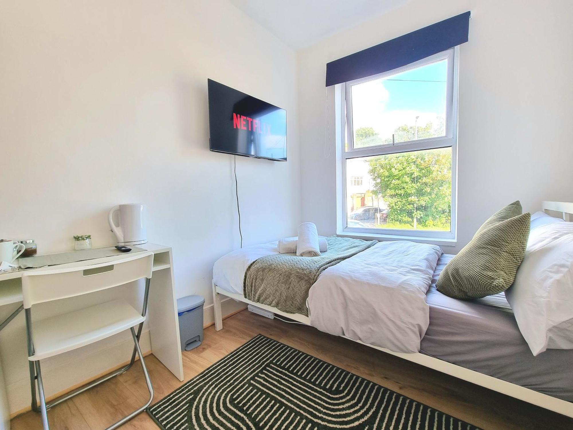 Easy Rooms, London Luton Airport -24 Hour Check-In المظهر الخارجي الصورة